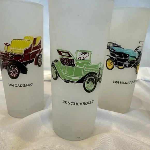 Vintage Car Drinking Glasses, Frosted Glass, Set of 4, Chevy, Ford, Cadillac… - Picture 3 of 10